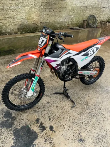 Ktm 250 sx-f 2024 30 horas pós preventiva 