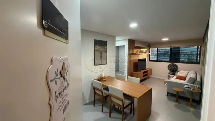 Apartamento Mobiliado com 2 Quartos com Vista Mar à venda no Edf Tokyo