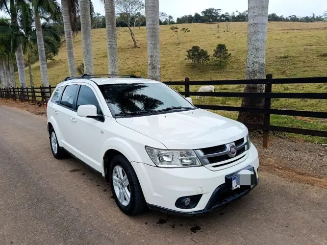 Fiat Freemont 2.4 16V 5P Aut. 2013