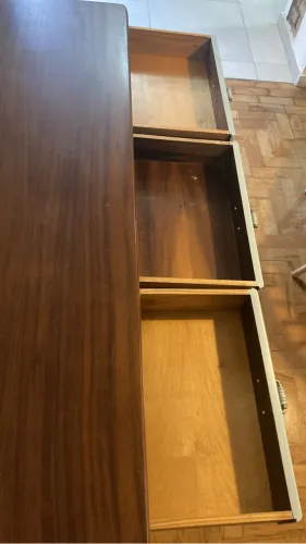 Conjunto de mesa + 4 cadeiras + APARADOR BUFFET