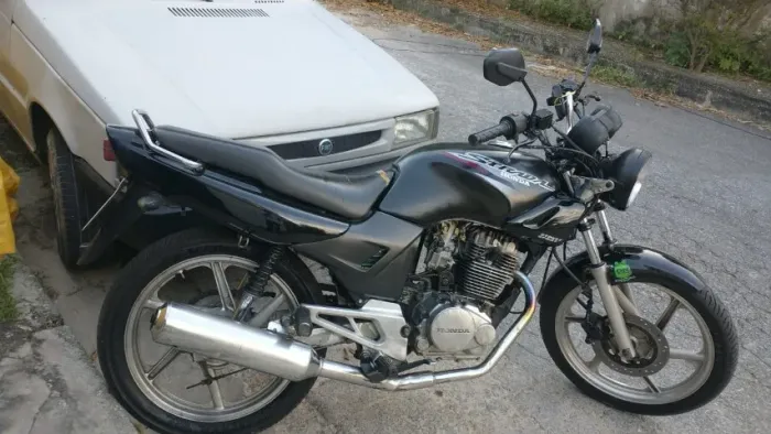 Moto 200 CC Strada 2002 Barata Nova !!!