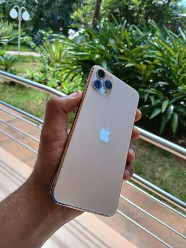 Iphone 11 pro max - 256 gigas todo original " ENTREGO ou retirada "