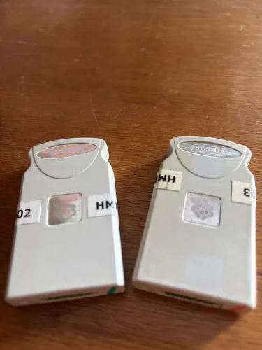 Kit com 2 cartuchos para Videokes. Hmp-2 e HMP-3. Total 660 músicas para 3700, 7500