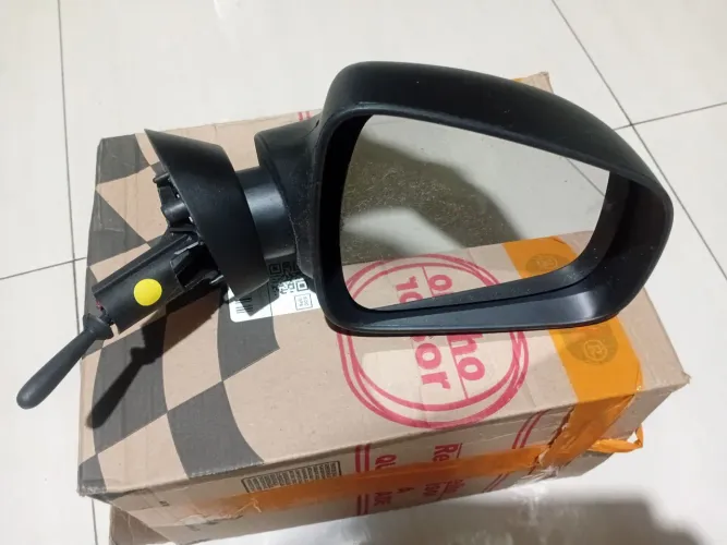 Vendo retrovisor  manual novo sandero stepway 2012