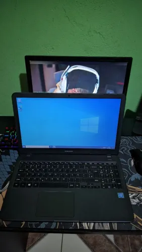 Notebook Samsung Essentials E20 (350X) | 8GB RAM | 512GB | Aceito Troca Em Placa De Vídeo