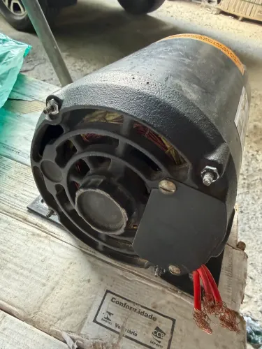 Motor elétrico WEG 5 cv para compressor de ar