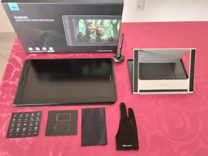 Mesa Digitalizadora com Display Interativo - Huion Kamvas Pro 16 Polegadas