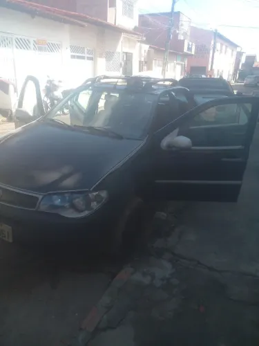 VENDO SIENA 207 COM PEV PAGO 2022 E COM RECEBO EMBRACO