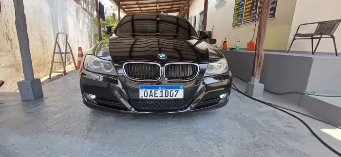 BMW 320I A 2011