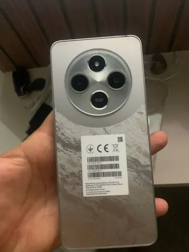 Poco c 75