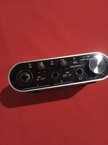 Interface de áudio