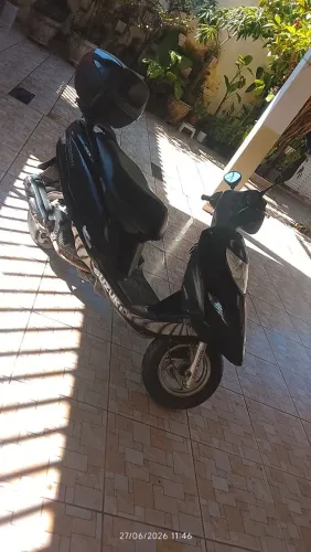 Suzuki Burgman 125i 2011/2012