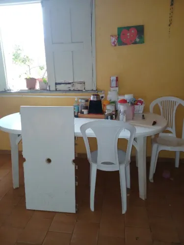 Mesa com cadeiras
