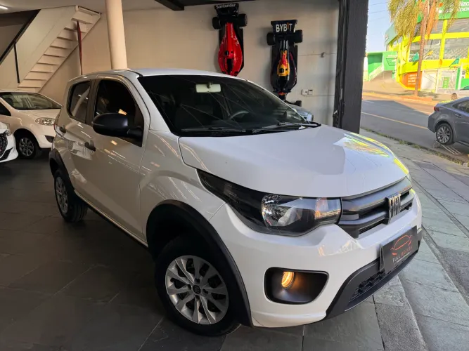 Fiat Mobi Like 1.0 Fire Flex 5P. 2024