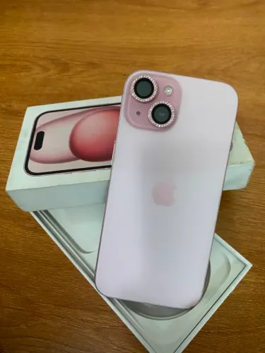 iPhone 15