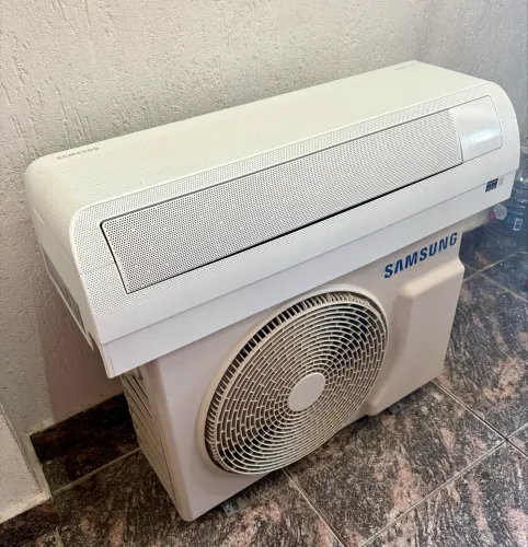 Ar condicionado 12.000 quente e frio