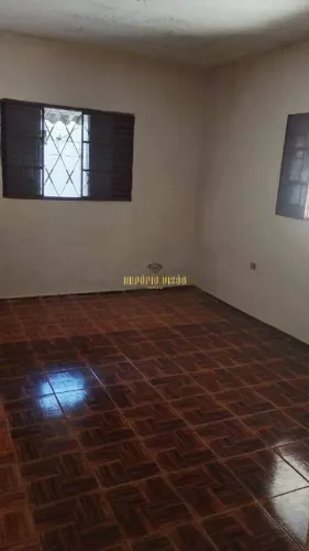 Casa para Locação com 2 dormitórios com quintal no Bairro Cidade Boa Vista em Suzano-SP