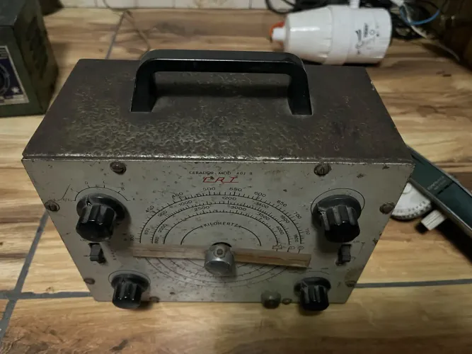 gerador de RF (radiofrequência) valvulado