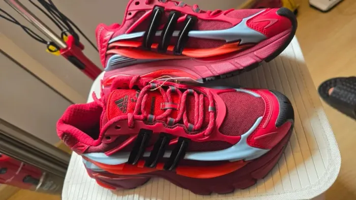 Pharrell Williams x Adidas Adistar Jellyfish Red Core Black - 42