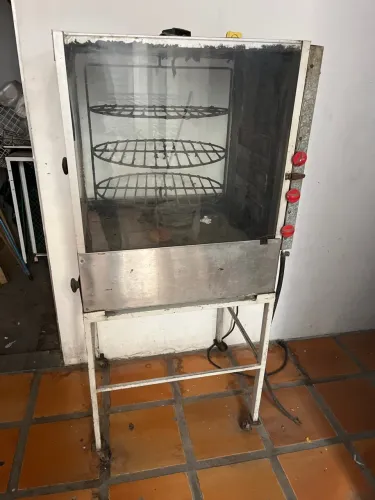 Forno assa frango, carne , peixe 