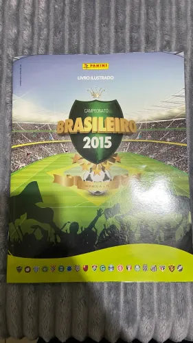 Álbum de figurinhas da copa é brasileiro