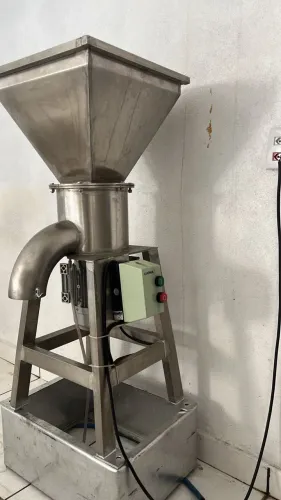 ? VENDO TRITURADOR DE GELO EM INOX ?