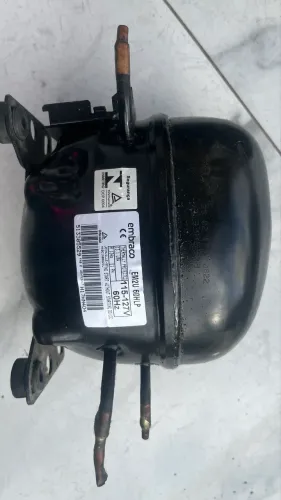 Motor de geladeira eletolux