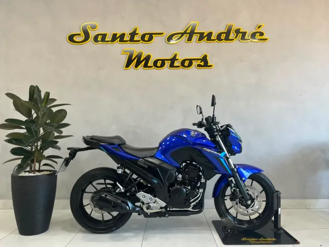 Yamaha FZ25 250 FAZER CONNECTED