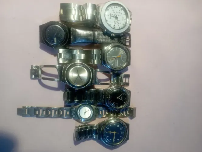 RELÓGIOS SWATCHS