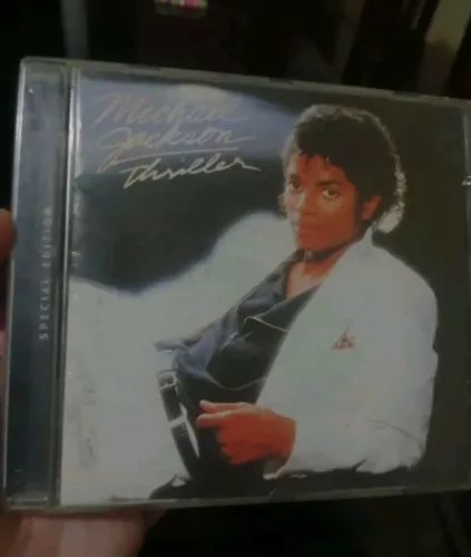 CD Thriller special edition- Michael Jackson