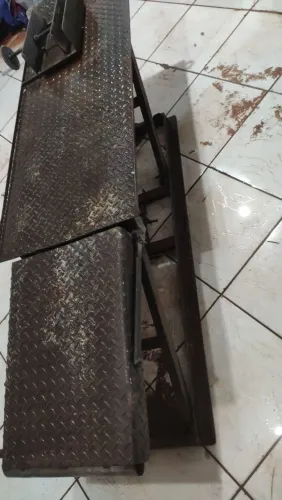 Rampa de moto para oficina ( sem defeito)