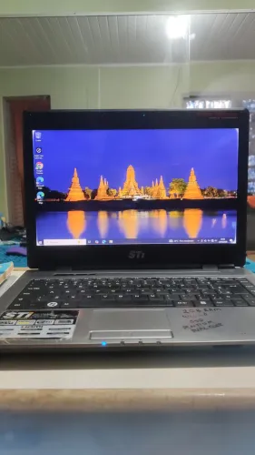 Notebook STI Toshiba