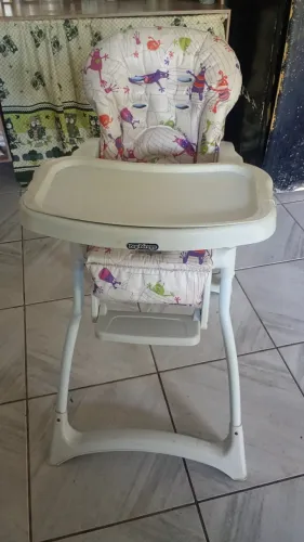 Mesa alimentação para Bebê