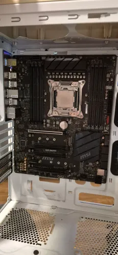 Kit i7 7800x + x299 Raider MSI