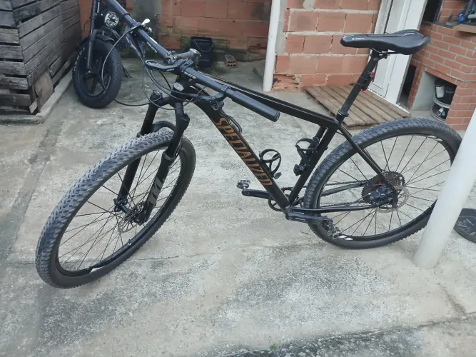 Bike 29 tamanho 19 obs. Não envio