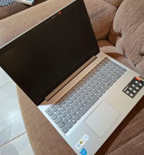 Notebook funcionando normal.