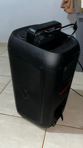 caixa de som Partybox JBL