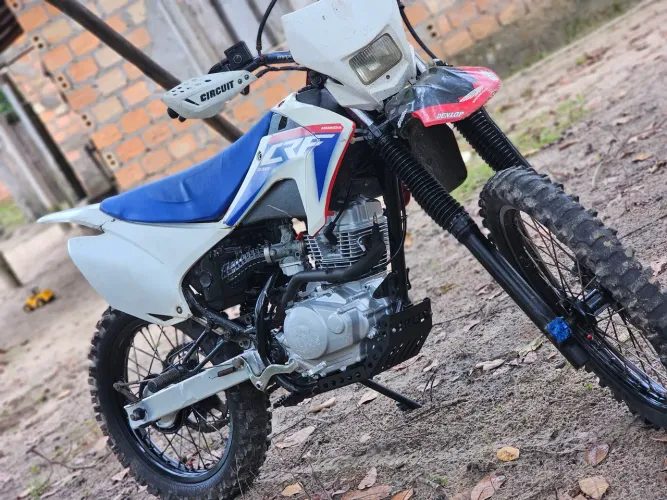 Vende-se CRF 150F Montada 