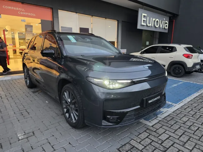 Leapmotor C10 REEV (Híbrido) 2026