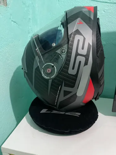 Capacete LS2 vetor 2