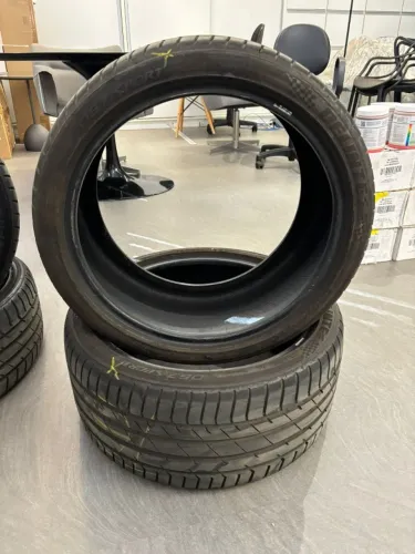 pneu delinte 255/ 35 r18 bom