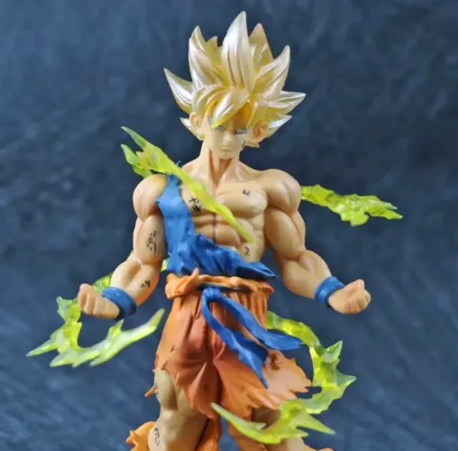 Action Figure Goku 17cm - Dragon Ball - Super saiyajin