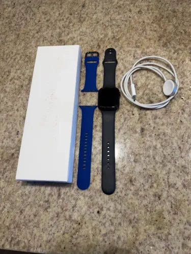 Vendo Apple Watch série 9 em excelente estado com pulseira extra