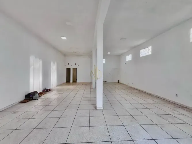 Salão para alugar, 130 m² por R$ 2.200/mês - Jardim São Francisco - Mogi Guaçu/SP