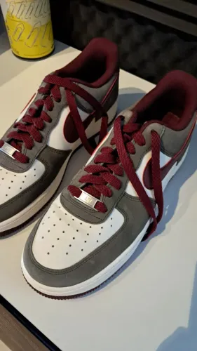 Nike Air Force 1 '07 LV8 - Exclusividade para você