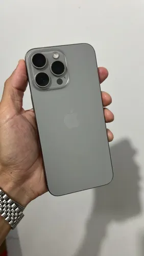 iphone 15 pro Max 256 gb novissimo !