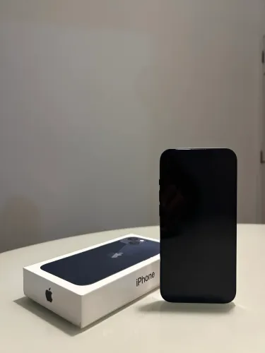 VENDO IPHONE 13