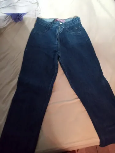 Calça jeans azul feminina 