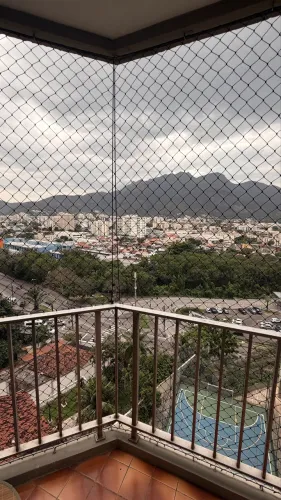 Apartamento na Freguesia com vista | Banheiros reformados
