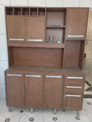 Vendo armário de cozinha e sofá